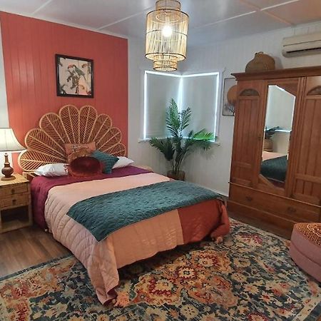 فيلا أثرتونفي Victoria House المظهر الخارجي الصورة